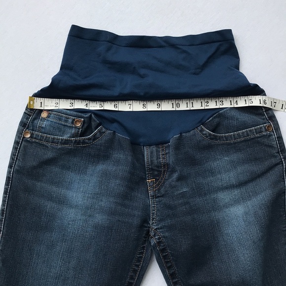 A Pea in the Pod Maternity Cutoff mavi Denim Shorts (M) - Picture 7 of 9